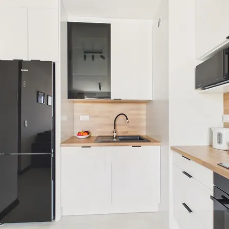 Apartamento Metro Zachód Jana Heweliusza 8 By Solarento *