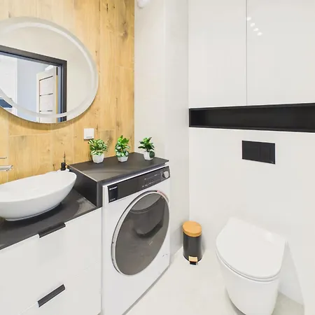 Apartamento Metro Zachód Jana Heweliusza 8 By Solarento *